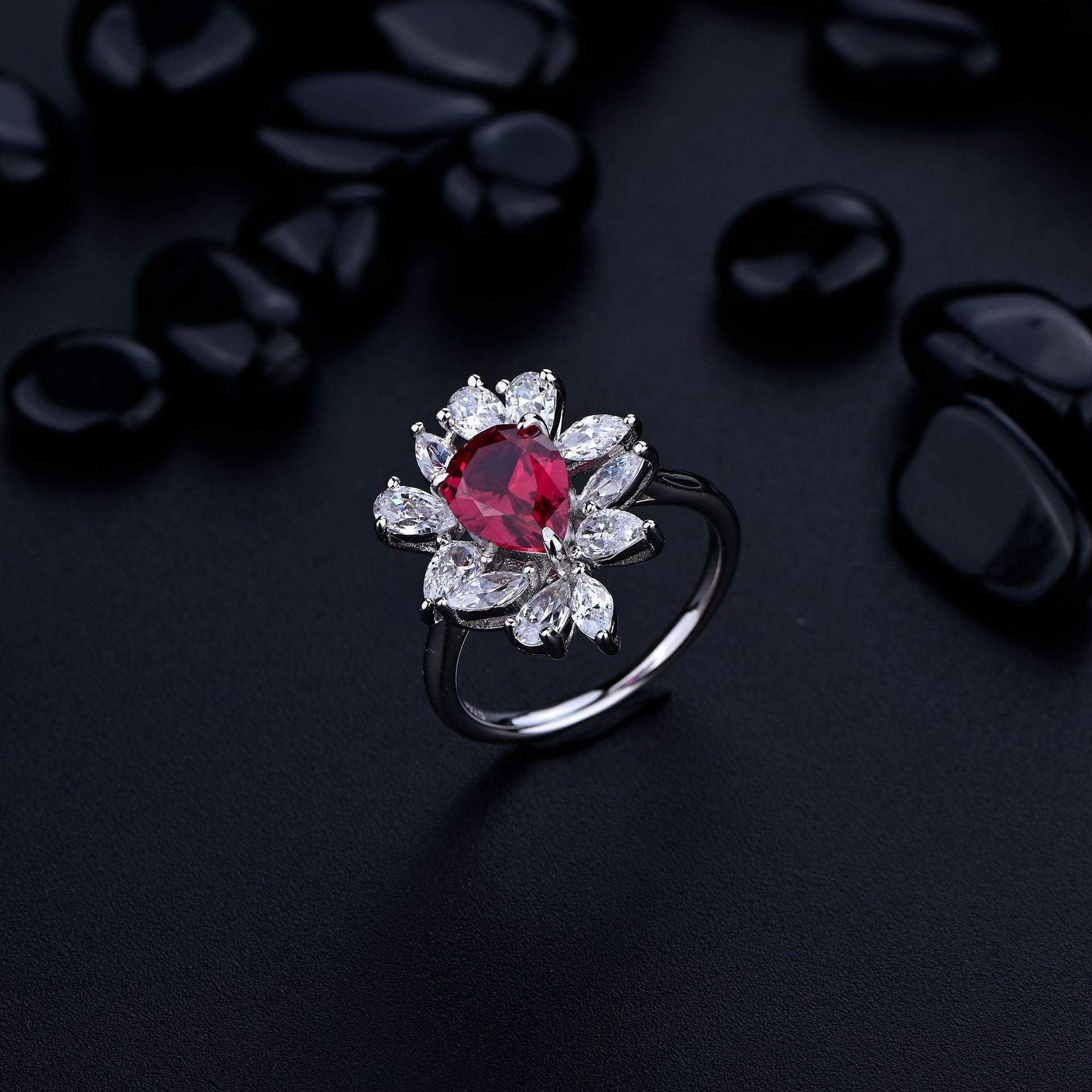 خاتم فضة بشكل الوردة القرمزيةRingsمجوهرات ميون