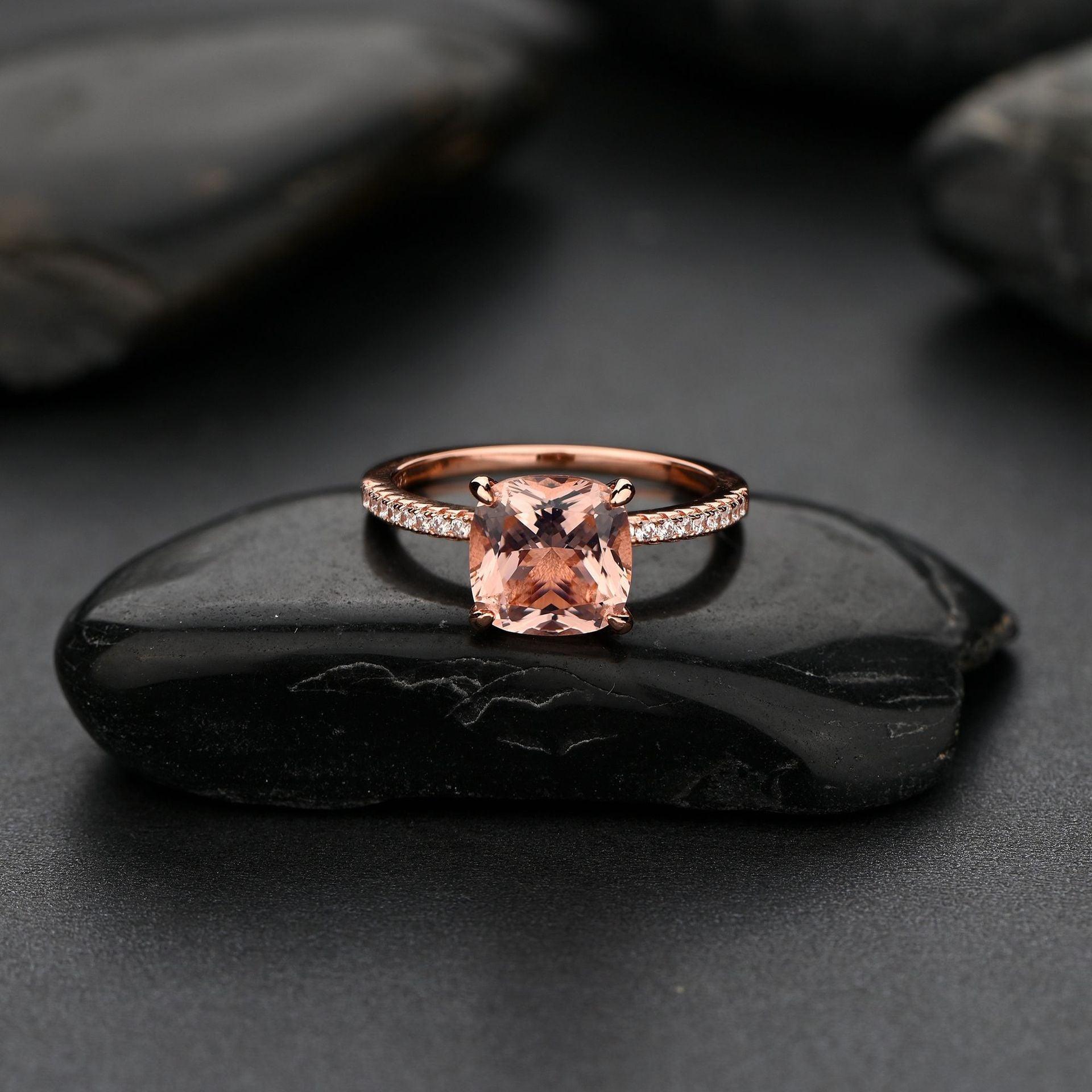 خاتم مربعة من الماس الأحمر - ريتروRingsمجوهرات ميون